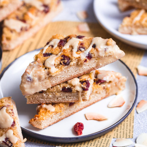 Marzipan-Kokos Nussecken mit Cranberries | vegan | nur 131 kcal